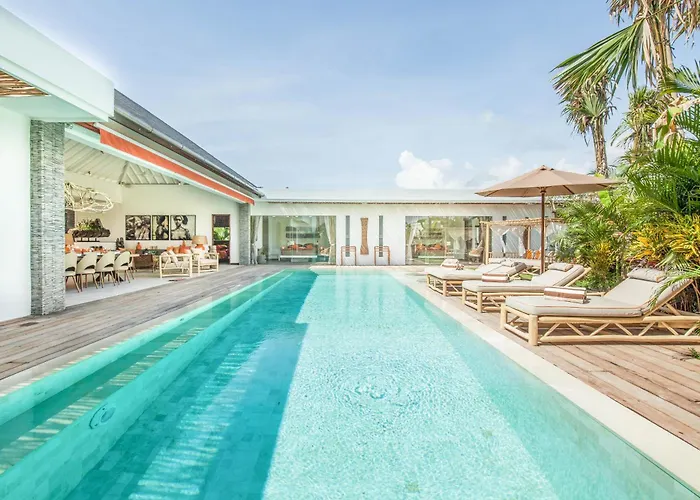 Dreamy 5Br Haven, 200M To Berawa\'S Blissful Beach